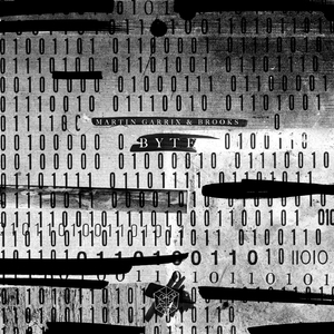 雏田被❌吸乳脱内内图片
